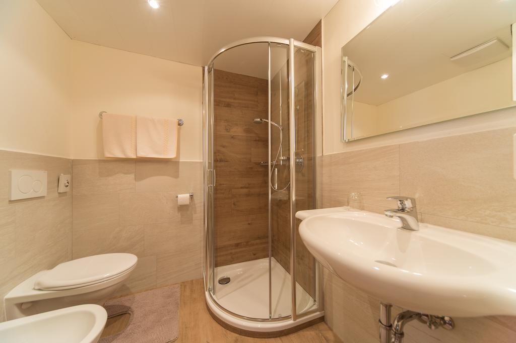 Kedul Lodge Santa Cristina Val Gardena Room photo