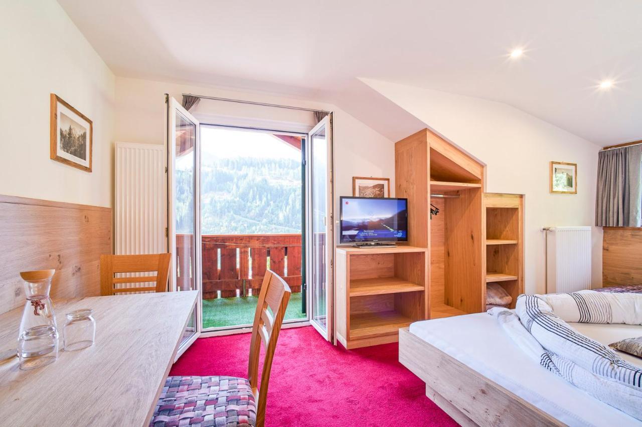 Kedul Lodge Santa Cristina Val Gardena Exterior photo